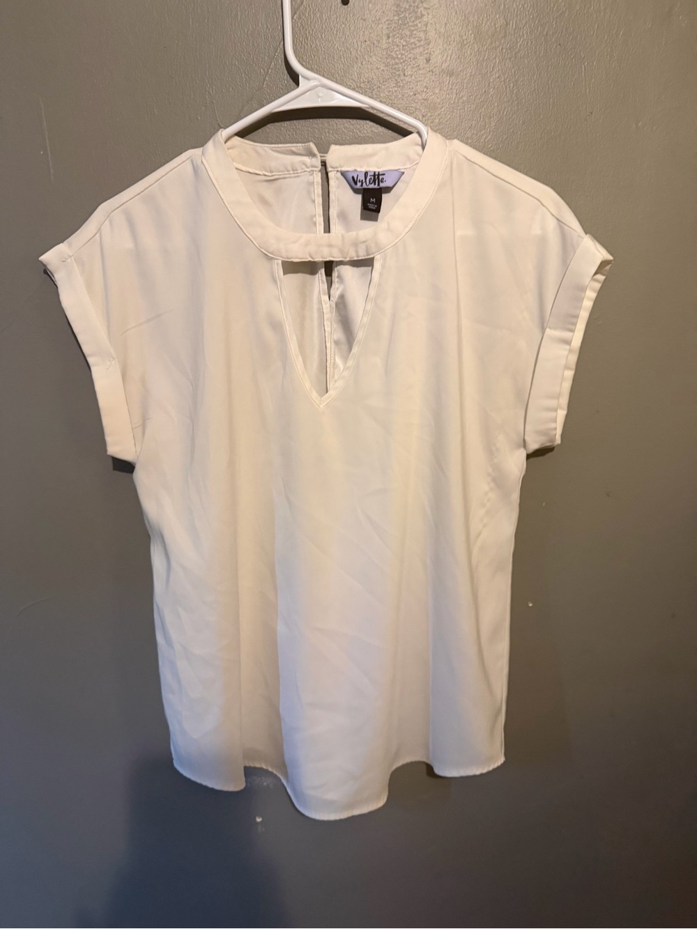 Velvet Cream Keyhole Cap Sleeve Blouse